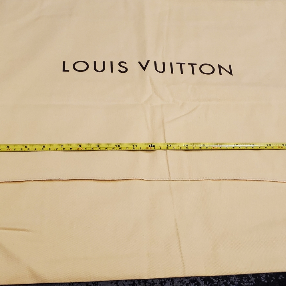 AUTHENTIC DUSTBAG